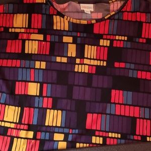 EUC Lularoe Irma size Large